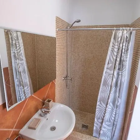 Very Private 4 Bedroom Acebo With Electrically Heated Pool Villa *