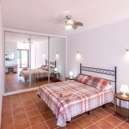 Villa Very Private 4 Bedroom Acebo With Electrically Heated Pool