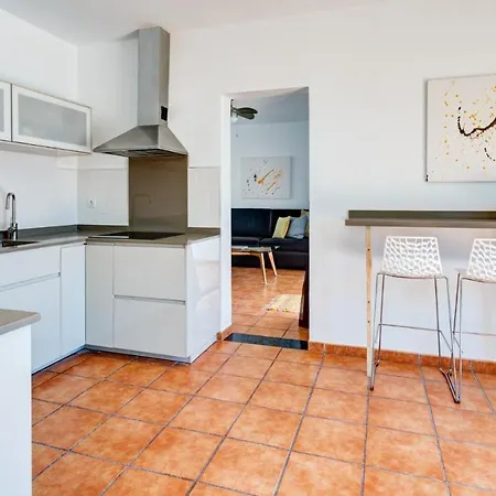 Very Private 4 Bedroom Acebo With Electrically Heated Pool * Playa Blanca (Lanzarote)